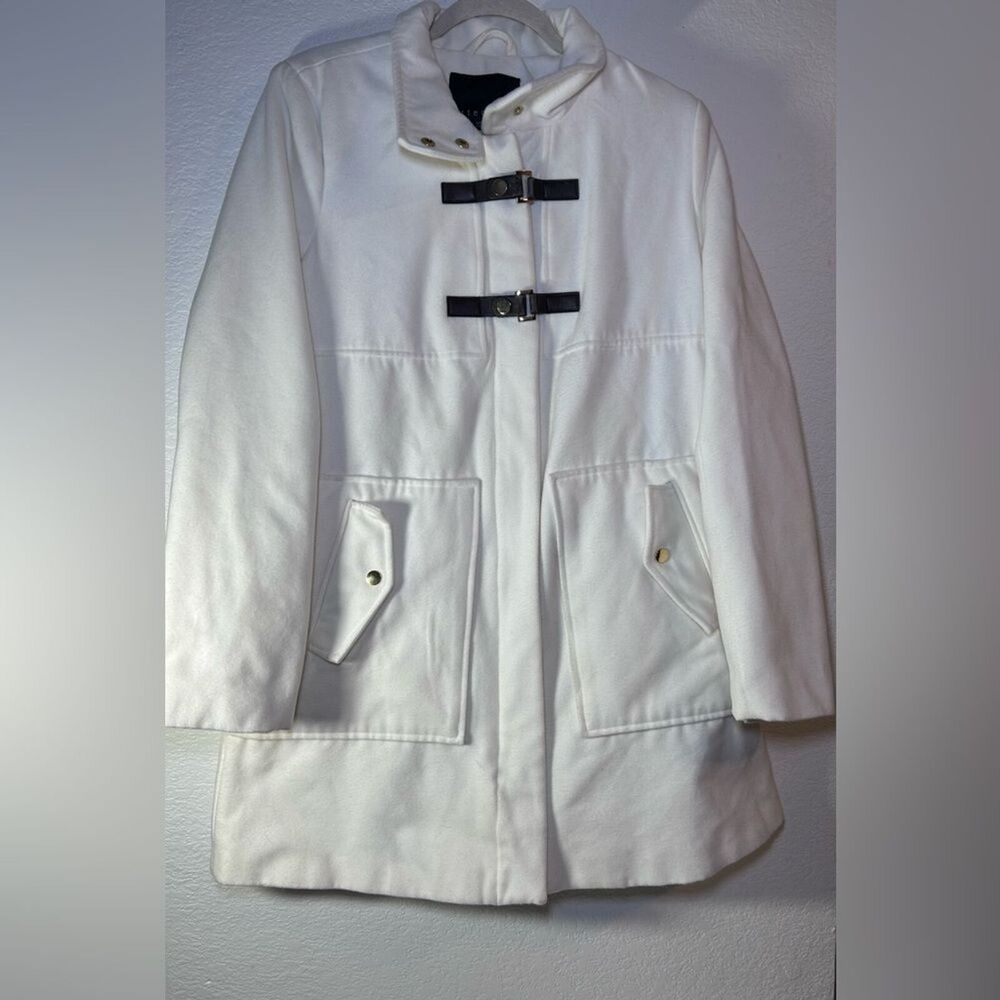 Attention Women's Coat Size L Ivory Full Zip + Toggles, Snap Pockets Heavyweight